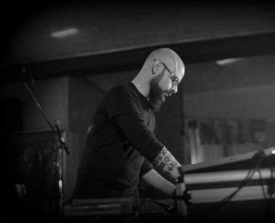 11720044_10204705586826710_460654960_n-2